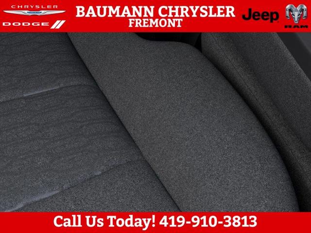 2026 Ram 2500 Black Express Crew Cab 4x4 64 Box