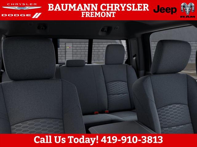 2026 Ram 2500 Black Express Crew Cab 4x4 64 Box