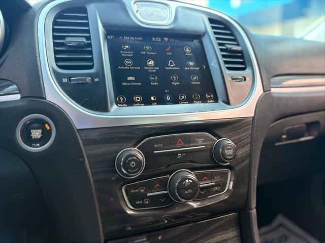 2019 Chrysler 300 Touring