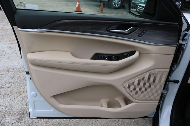 2026 Jeep Grand Cherokee Limited 4x2
