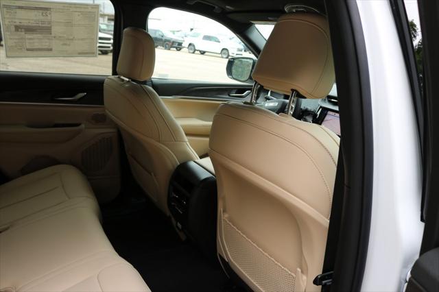 2026 Jeep Grand Cherokee Limited 4x2
