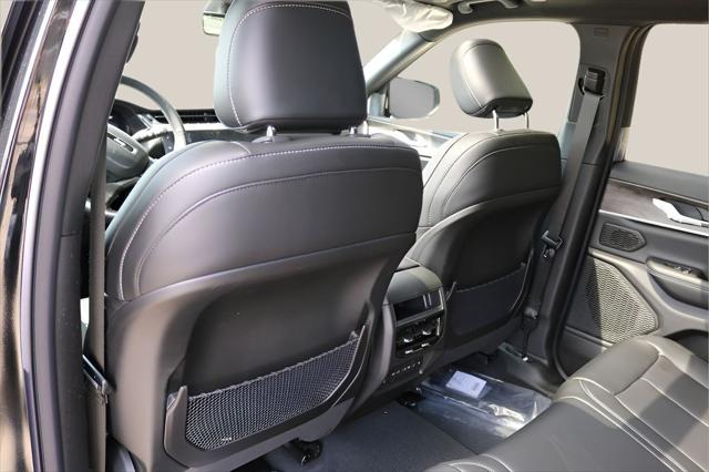 2026 Jeep Grand Cherokee Limited 4x4