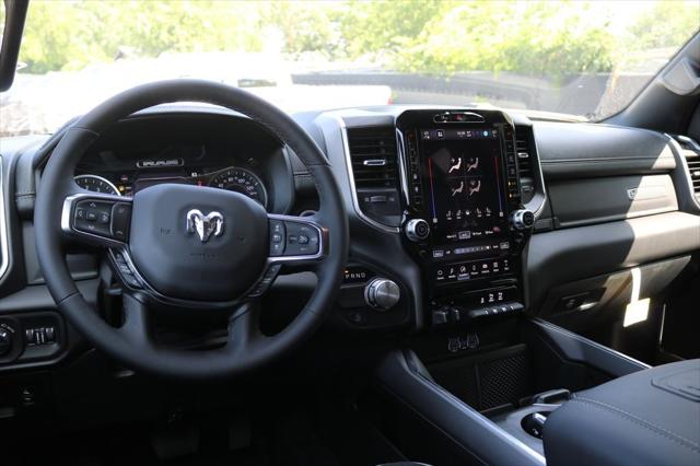 2026 Ram 1500 Laramie Crew Cab 4x2 5'7" Box