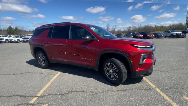 2025 Chevrolet Traverse AWD LT