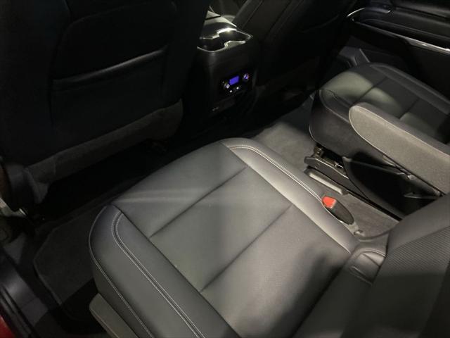 2025 Chevrolet Traverse AWD LT