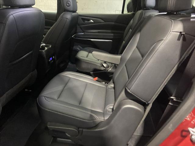 2025 Chevrolet Traverse AWD LT
