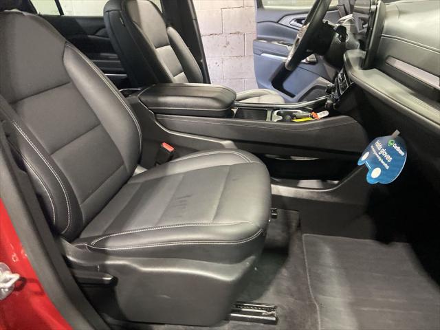 2025 Chevrolet Traverse AWD LT