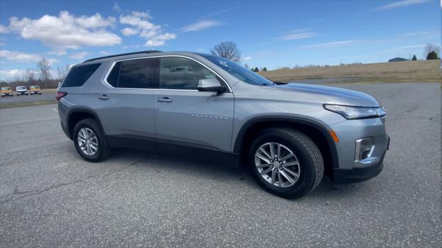 2023 Chevrolet Traverse AWD LT Leather