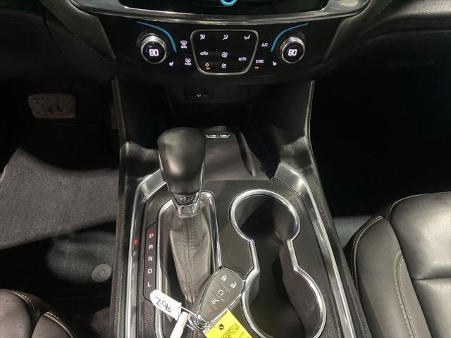 2023 Chevrolet Traverse AWD LT Leather
