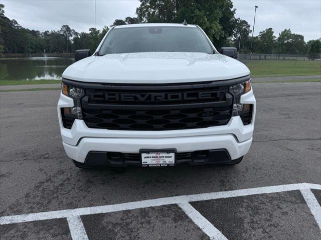 2022 Chevrolet Silverado 1500 4WD Crew Cab Short Bed Custom