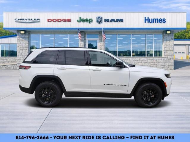 2026 Jeep Grand Cherokee GRAND CHEROKEE LAREDO ALTITUDE 4X4 2026 Jeep Grand Cherokee GRAND CHEROKEE LAREDO ALTITUDE 4X4