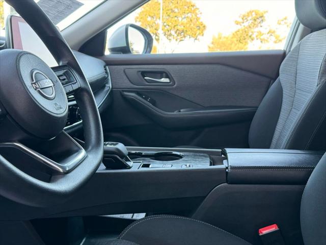 2023 Nissan Rogue SV FWD