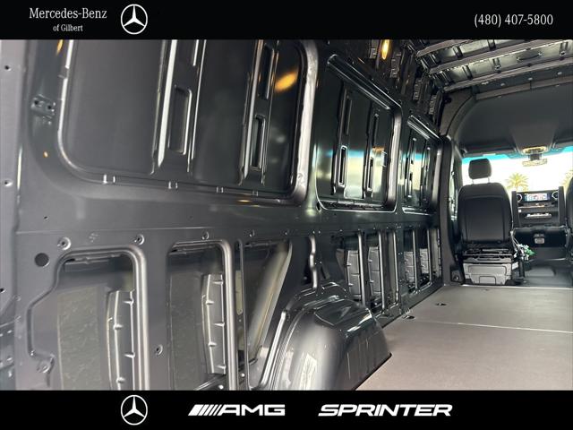 2026 Mercedes-Benz Sprinter 2500 Cargo 170 WB