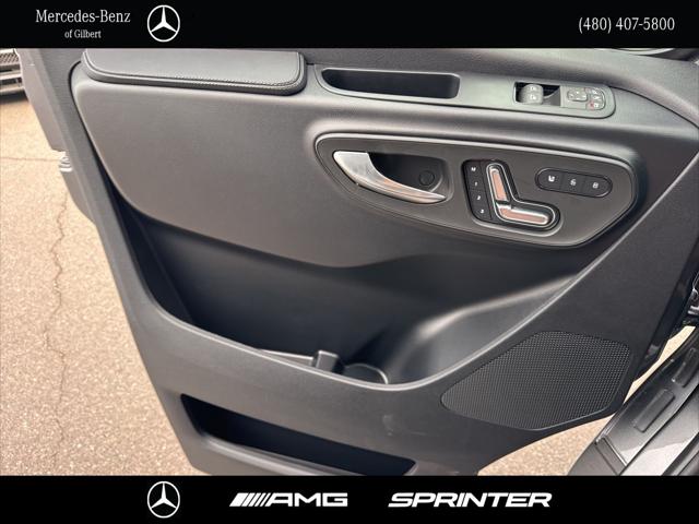 2026 Mercedes-Benz Sprinter 2500 Cargo 170 WB