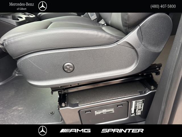 2026 Mercedes-Benz Sprinter 2500 Cargo 170 WB