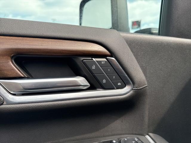 2024 Chevrolet Silverado 2500HD 4WD Crew Cab Standard Bed High Country