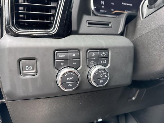 2024 GMC Sierra 2500HD 4WD Crew Cab Standard Bed AT4