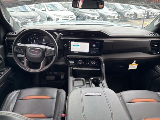 2024 GMC Sierra 2500HD 4WD Crew Cab Standard Bed AT4