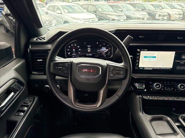 2024 GMC Sierra 2500HD 4WD Crew Cab Standard Bed AT4