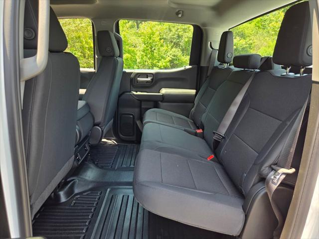 2026 GMC Sierra 1500 Crew Cab, Short Bed, Pro, 4WD