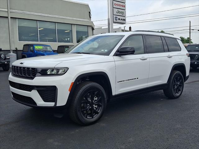 2026 Jeep Grand Cherokee L GRAND CHEROKEE L LAREDO ALTITUDE 4X4 2026 Jeep Grand Cherokee L GRAND CHEROKEE L LAREDO ALTITUDE 4X4