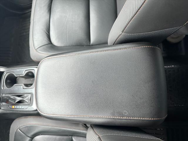 2021 GMC Canyon 4WD Crew Cab Short Box AT4 - Leather
