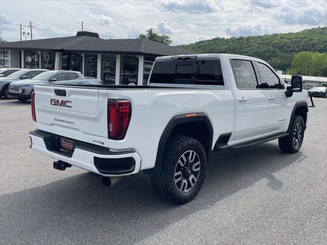 2022 GMC Sierra 2500HD 4WD Crew Cab Standard Bed AT4