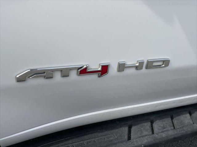 2022 GMC Sierra 2500HD 4WD Crew Cab Standard Bed AT4