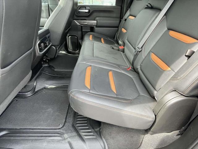 2022 GMC Sierra 2500HD 4WD Crew Cab Standard Bed AT4