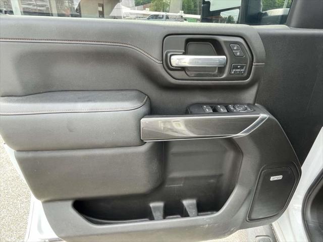 2022 GMC Sierra 2500HD 4WD Crew Cab Standard Bed AT4