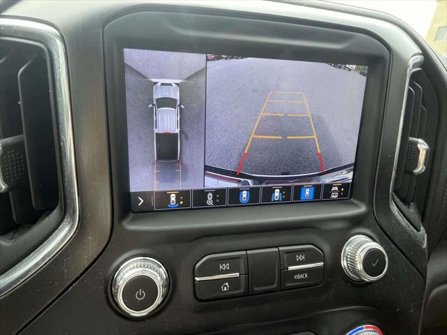 2022 GMC Sierra 2500HD 4WD Crew Cab Standard Bed AT4