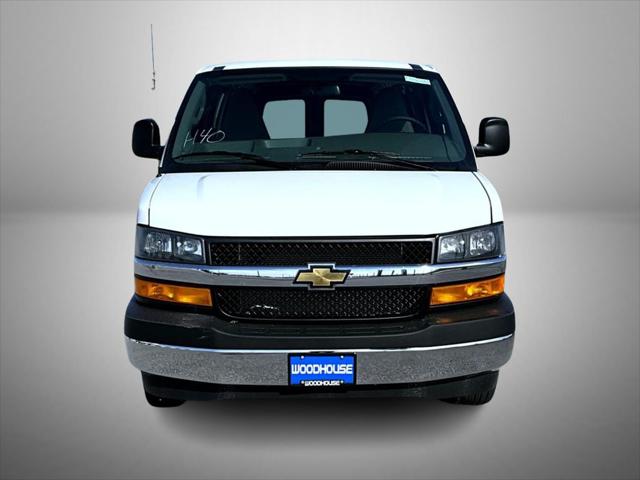 2026 Chevrolet Express Cargo Van 3500 Extended Wheelbase, WT, RWD