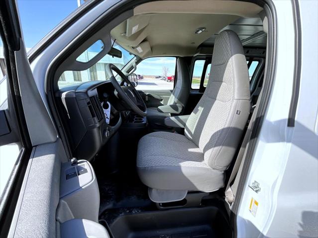 2026 Chevrolet Express Cargo Van 3500 Extended Wheelbase, WT, RWD