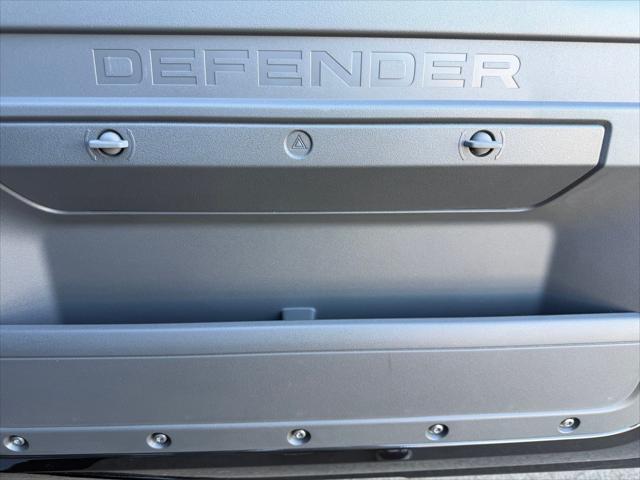 2026 Land Rover Defender P300 S