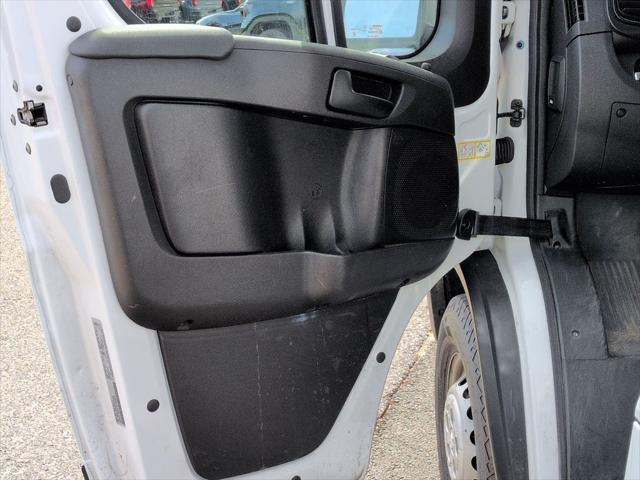 2025 Ram ProMaster 2500 Cargo Van Tradesman Low Roof 136" WB w/Pass Seat