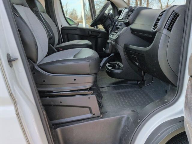 2025 Ram ProMaster 2500 Cargo Van Tradesman Low Roof 136" WB w/Pass Seat