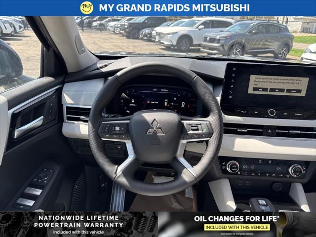 2026 Mitsubishi Outlander SEL