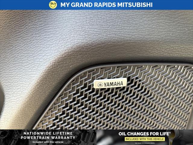 2026 Mitsubishi Outlander SEL