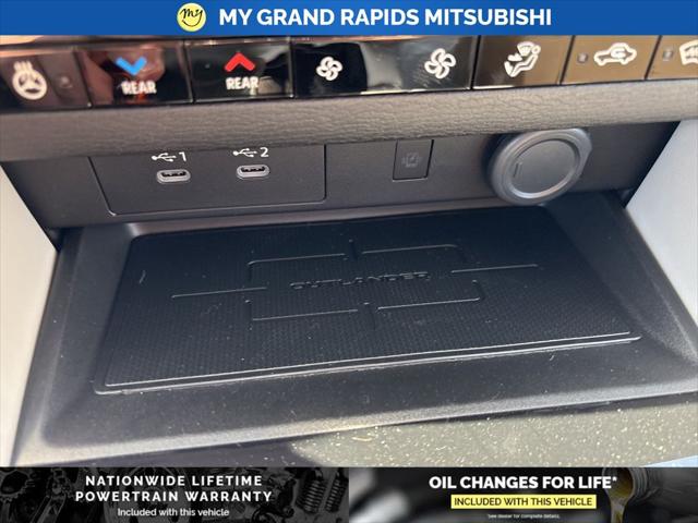 2026 Mitsubishi Outlander SEL