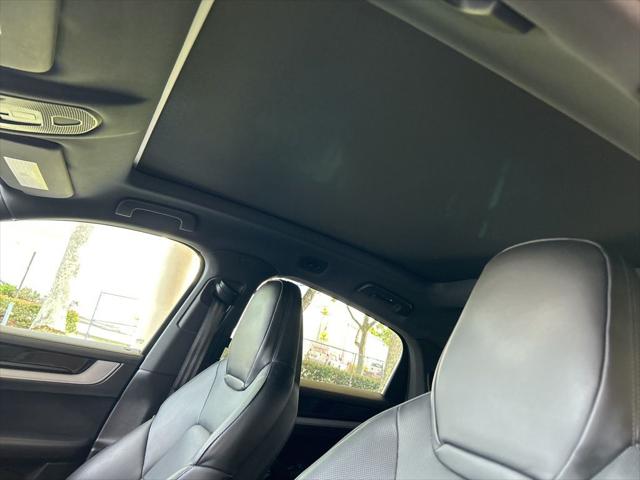 2024 Porsche Cayenne Base