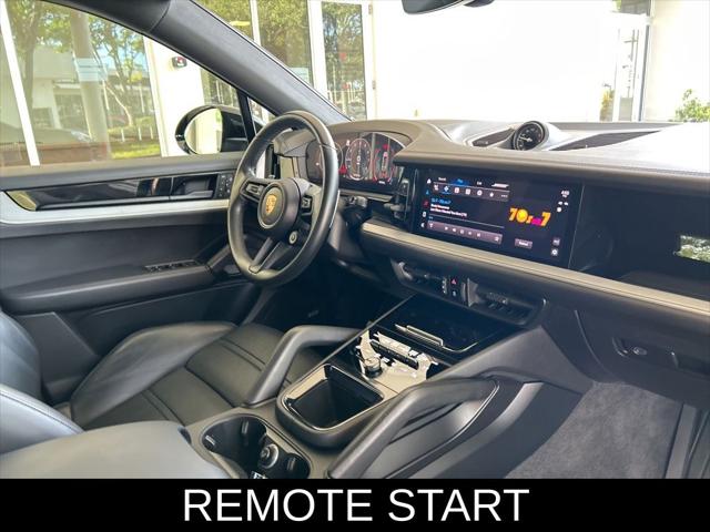 2024 Porsche Cayenne Base