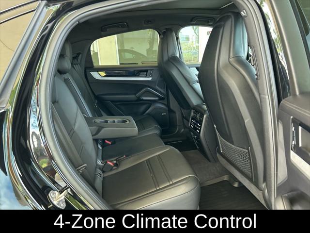 2024 Porsche Cayenne Base