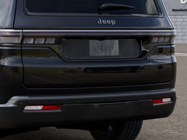 2026 Jeep Grand Wagoneer 4x2