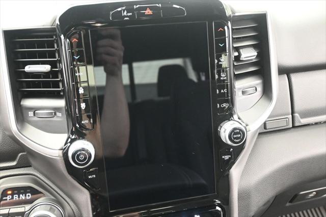 2026 Ram 1500 Big Horn Crew Cab 4x4 57 Box