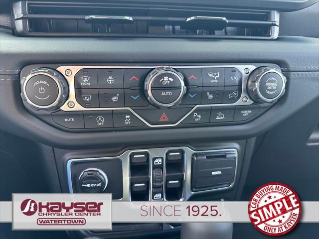 2026 Jeep Wrangler 4-Door Sahara 4x4