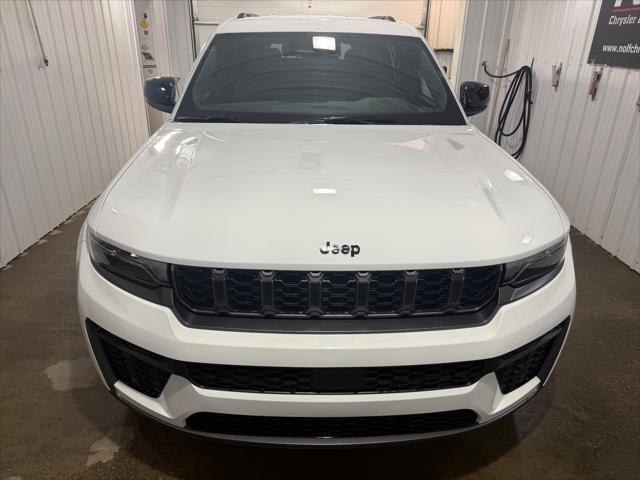 2026 Jeep Grand Cherokee GRAND CHEROKEE L LAREDO ALTITUDE 4X4 2026 Jeep Grand Cherokee GRAND CHEROKEE L LAREDO ALTITUDE 4X4