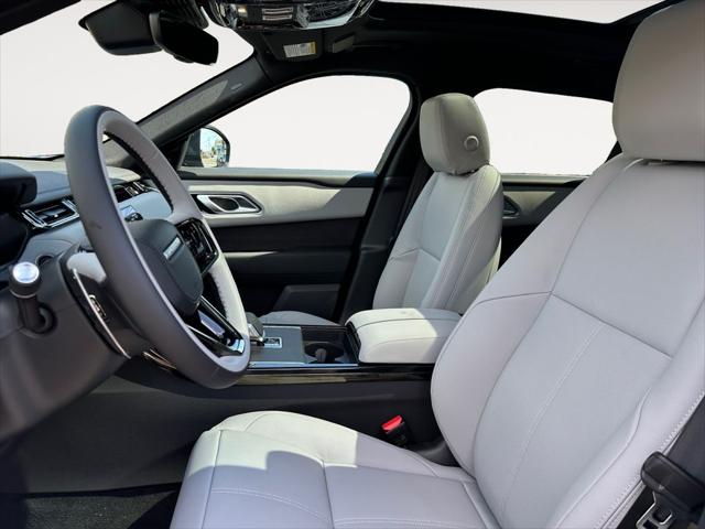 2026 Land Rover Range Rover Velar P250 Dynamic SE