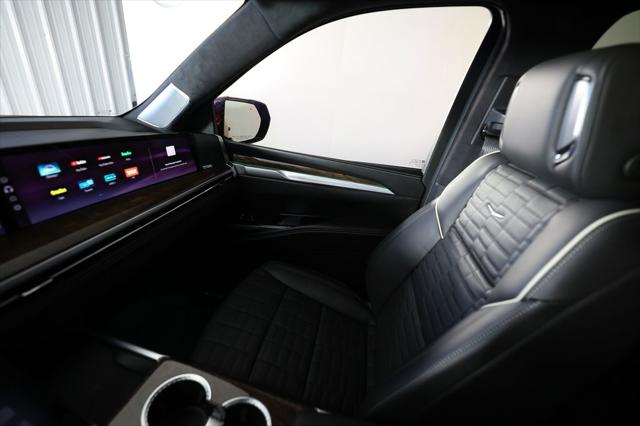 2025 Cadillac Escalade Sport Platinum