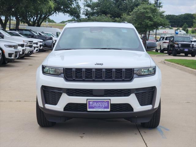 2026 Jeep Grand Cherokee L GRAND CHEROKEE L LAREDO ALTITUDE 4X2