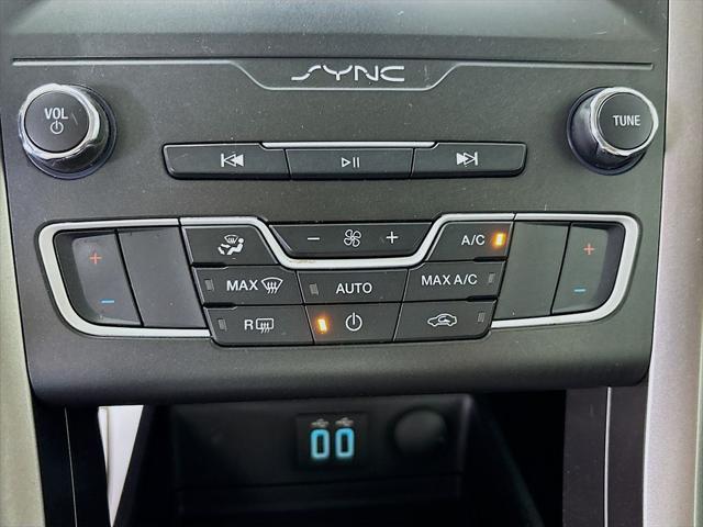Used 2020 Ford Fusion SE For Sale in Olive Branch, MS